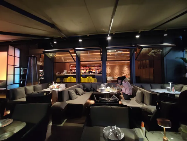 Thief of time bar & restaurant