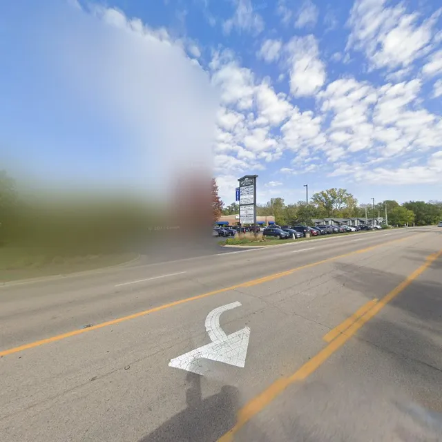 2028 E Riverside Blvd