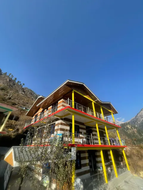 Shanti Connection Tosh