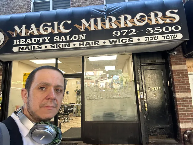 Magic Mirror's Beauty Salon