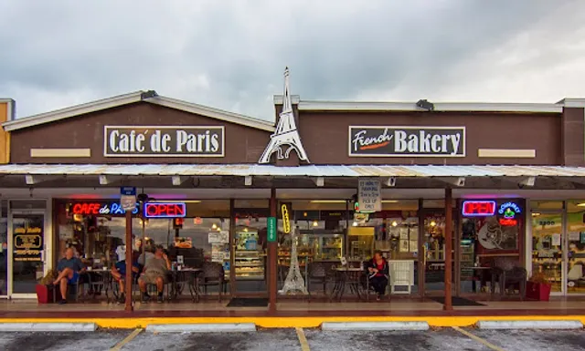Cafe de Paris Bakery