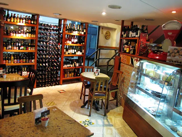 Casa Fragni - Bistrô & Delicatessen em Pendotiba - Niterói