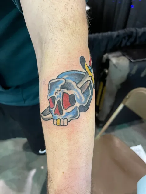 Golden Hammer Tattoo Studios