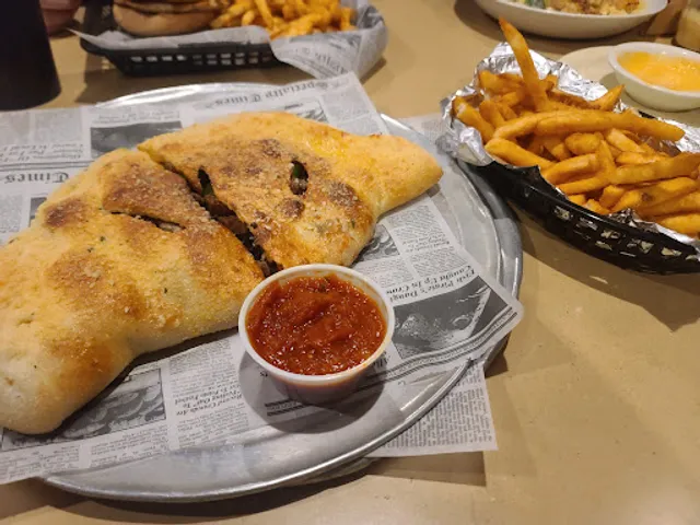 Village Inn Pizza & Sports Grille