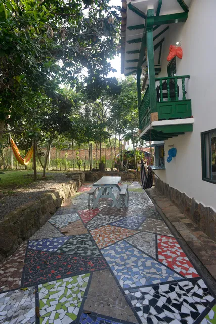 Rapsodia Hostel