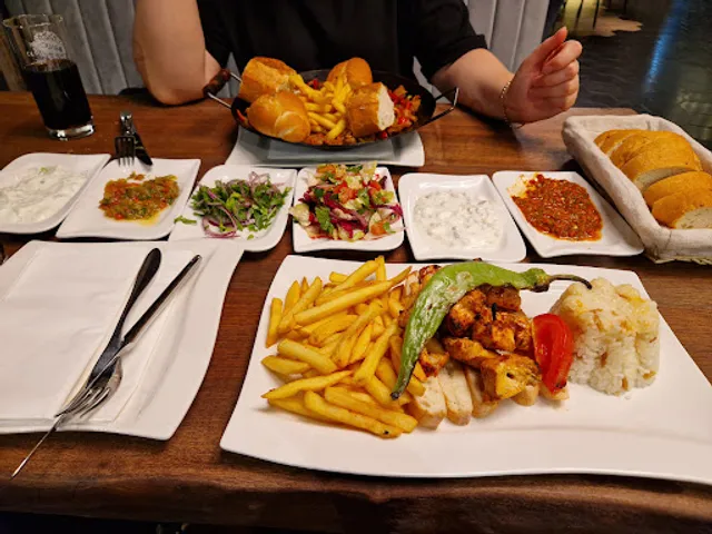 Best Food Grill Restaurant (ASPAVA)