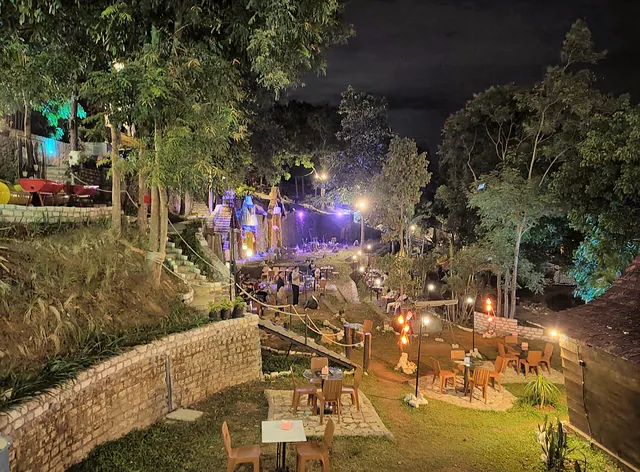 Jaden Hotel & Resort