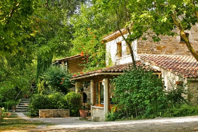 The Sing Bird Houses