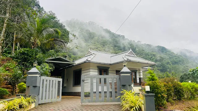 Eden Thottam Campsite