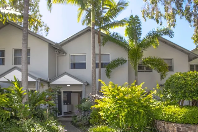 Noosa Entrance Waterfront Resort