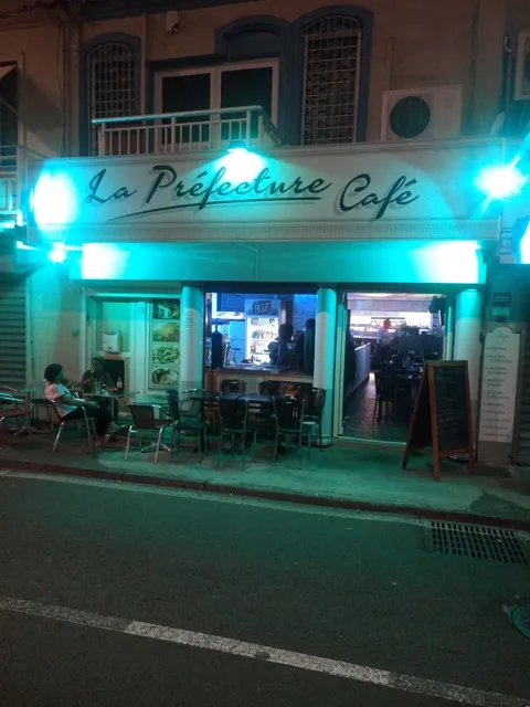 La Préfecture café
