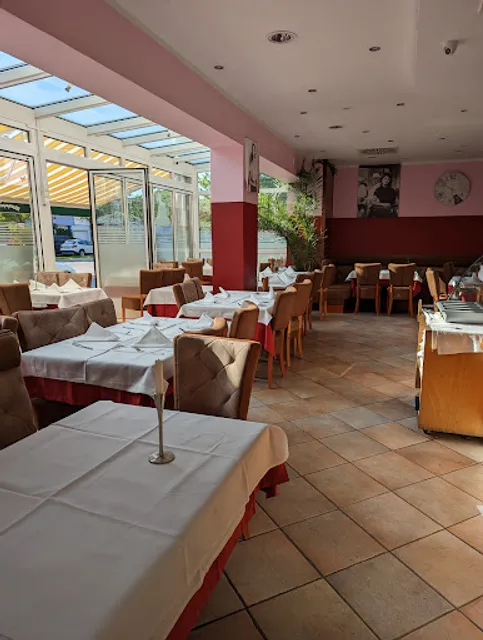 La Piazetta Romana