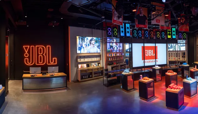 JBL Store SoHo