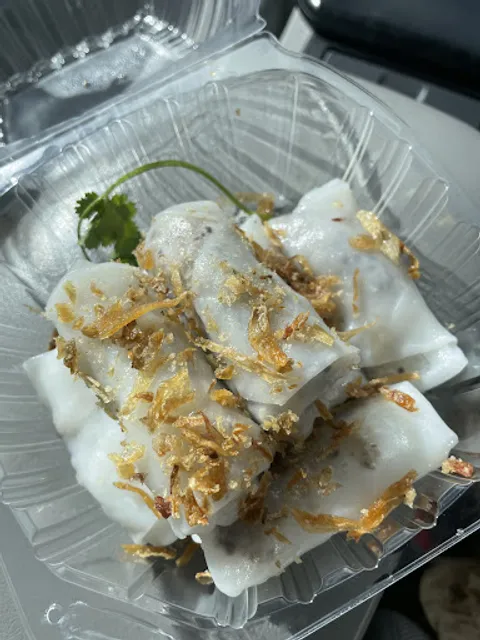 Lo Banh Cuon Tan Dinh