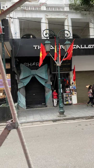 The Dark Galley - Trang Tien Street