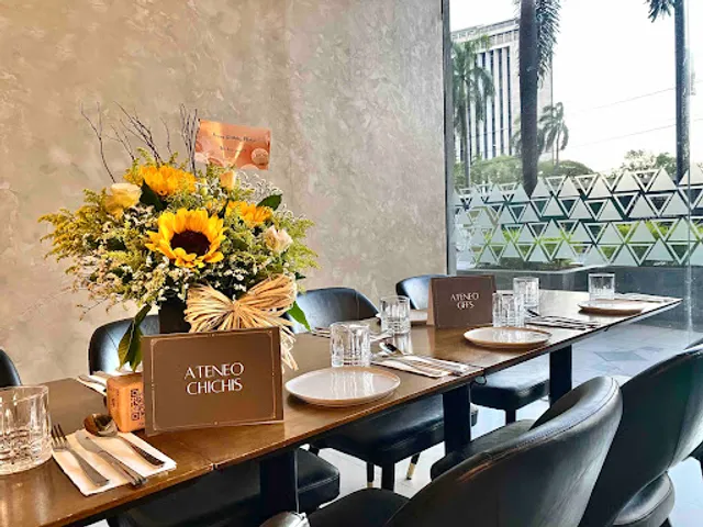 Elevate Bistro Lounge