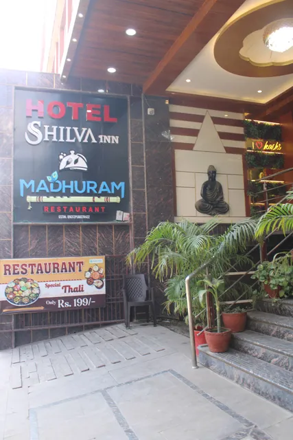 Hotel Shilva Inn