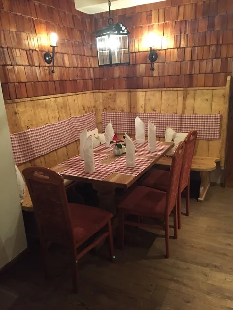 Stadl Cafe Restaurant Pizzeria