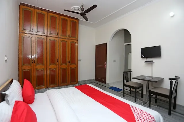 OYO Highway Residency