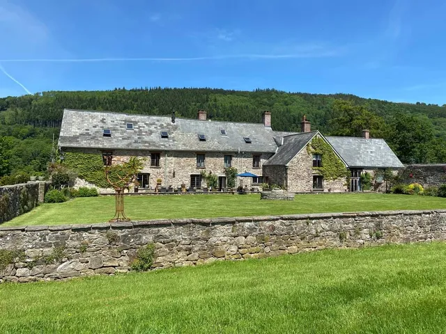 Duffryn Mawr Country House