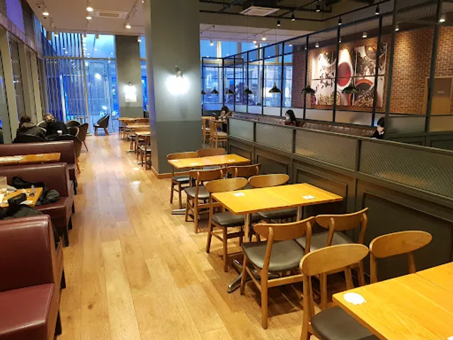 The Coffee Bean & Tea Leaf