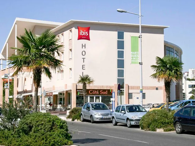 ibis Martigues