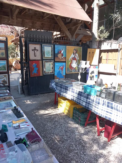 Mercadillo de antigüedades El Fogón