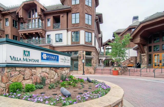 Villa Montane Townhomes by East West Hospitality