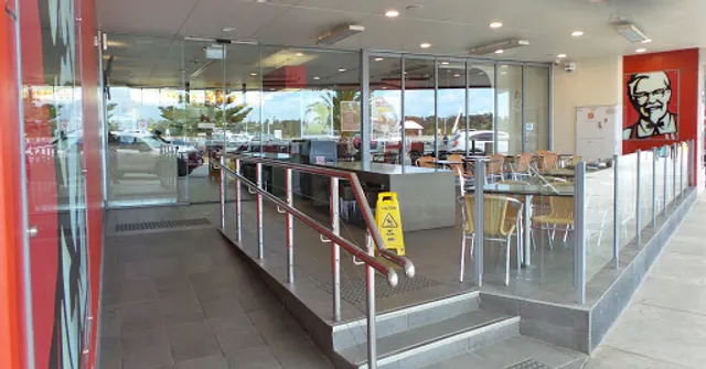 KFC Lakes Entrance