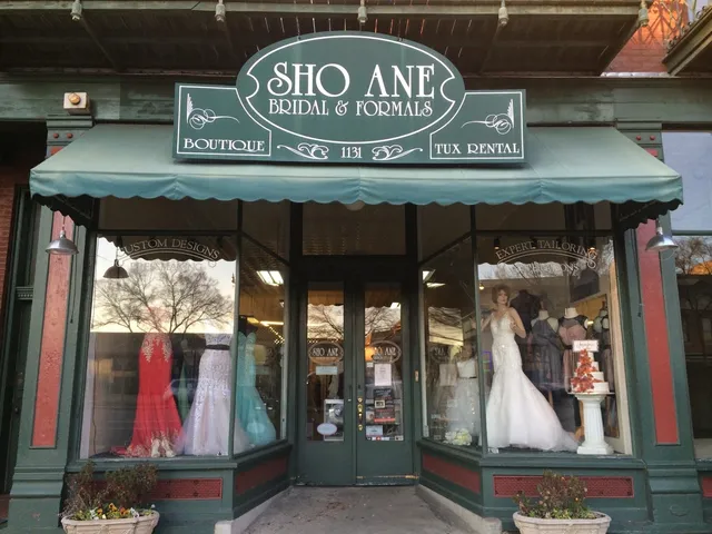 Sho-Ane's Bridal & Formals
