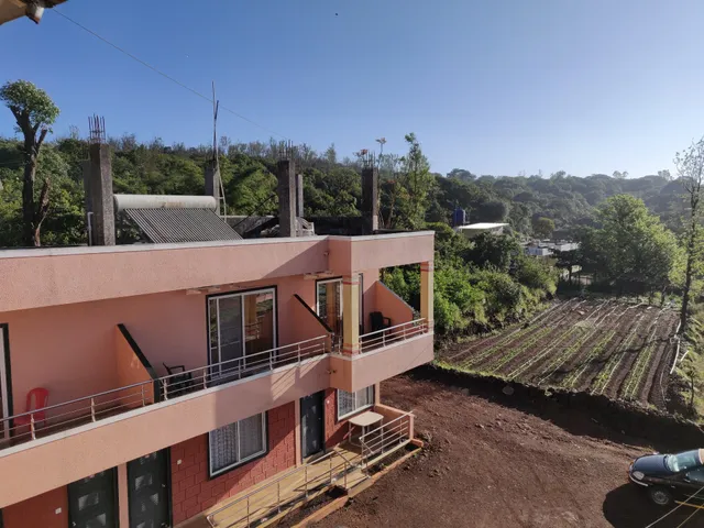 OYO 24099 Paradise View