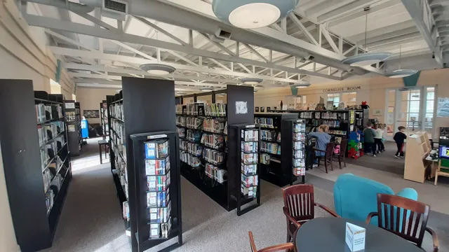 Charlotte Mecklenburg Library - Cornelius