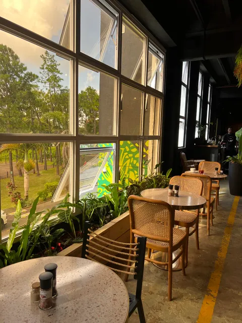 Island Babe Mauritius | St Pierre