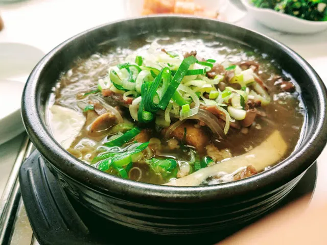 대왕본가산삼백숙