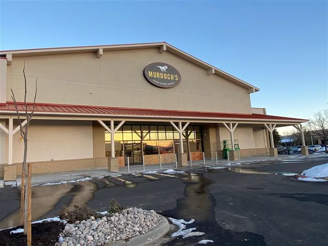Murdoch's Ranch & Home Supply