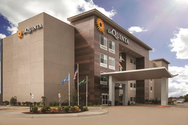 La Quinta Inn & Suites by Wyndham Opelika Auburn
