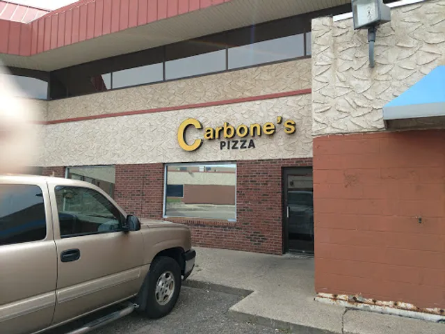 Carbone's Pizza
