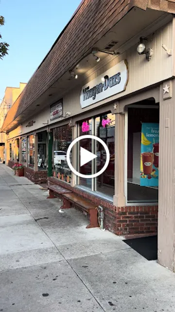 Häagen-Dazs Ice Cream Shop