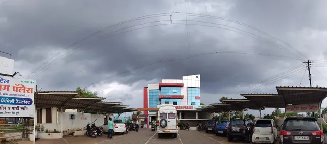 Hotel Sangram Palace | Banquet Hall Shirur | Party Lawns Shirur