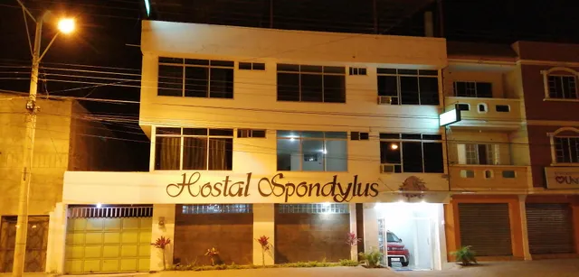 HOSTAL SPONDYLUS.
