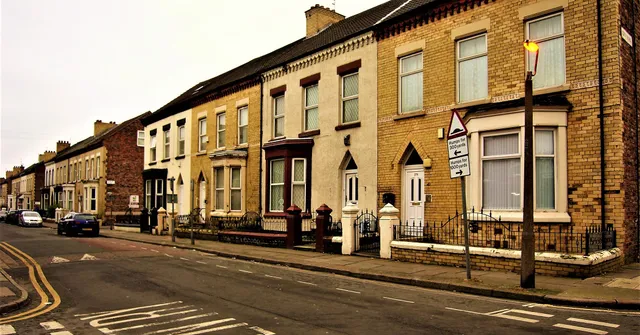 CAMBRINGTON INTERNATIONAL HOSTEL