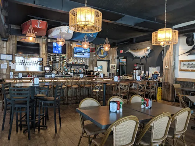 Hog Island Fish Camp Seafood Restaurant & Bar