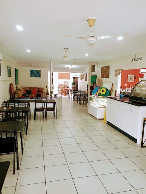 Red Centre Cafe & Takeaway