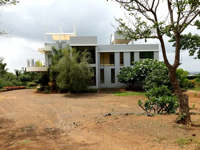 Yahavi Villa