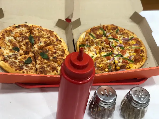 Cheelizza India Ka Pizza