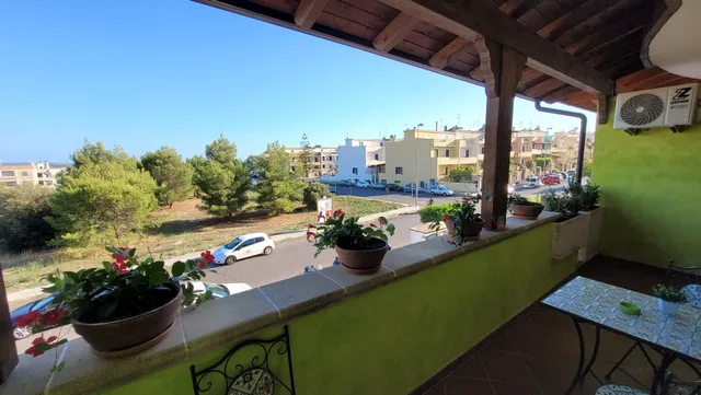 Queen's Luxurious House