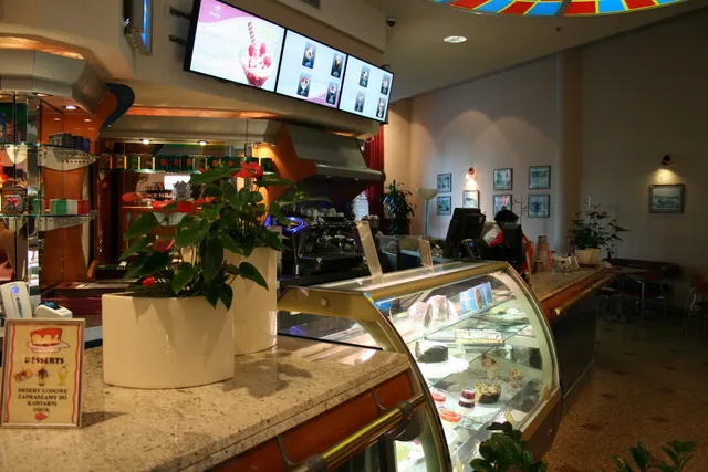 Mariola Cafe Kawiarnia Lodziarnia