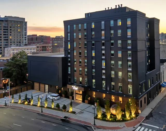 The Lloyd Stamford, Tapestry Collection by Hilton