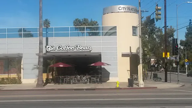 The Coffee Bean & Tea Leaf