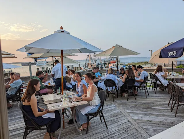 Oakland's Restaurant